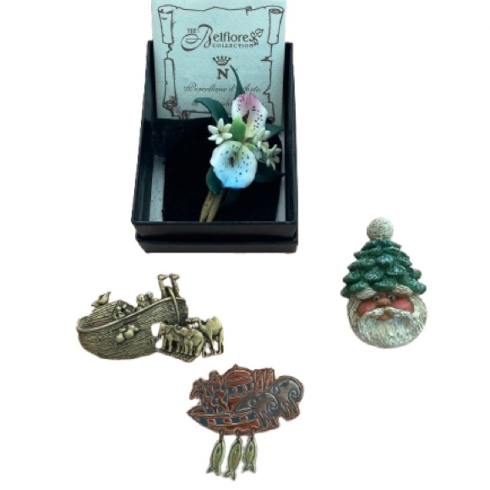 4 Vintage Brooches
